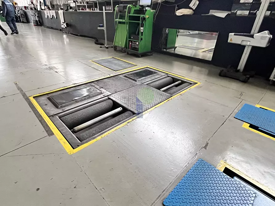 Immagine 10 di Capannone industriale in affitto  in Via Francesco Pera 88 a Livorno