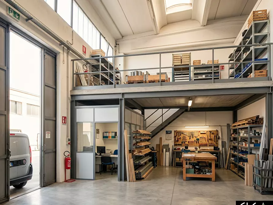 Immagine 3 di Capannone industriale in vendita  a Santo Stefano Di Magra