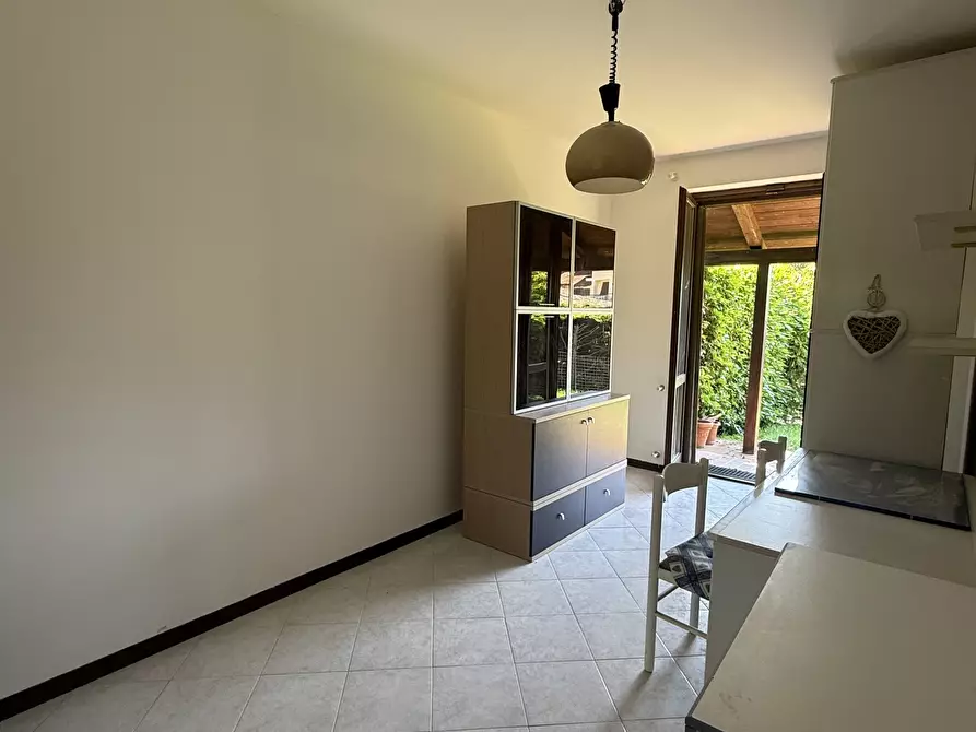 Immagine 15 di Villetta a schiera in affitto  in Via Como 1 a Pombia