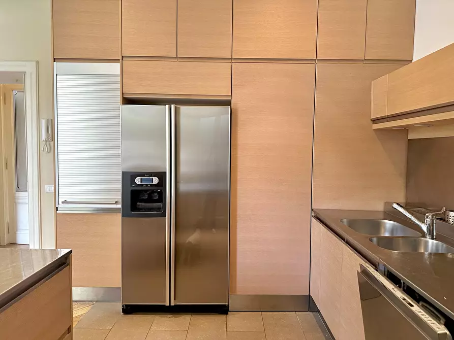 Immagine 7 di Trilocale in affitto  in Via XX Settembre 1 a Arona