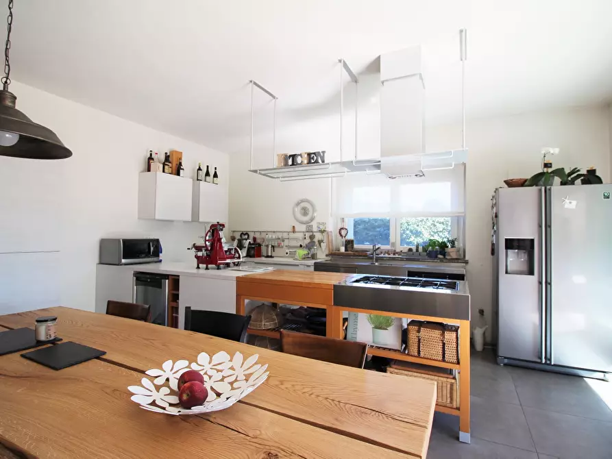 Immagine 3 di Rustico / casale in vendita  in Via Lanca 1 a Oleggio