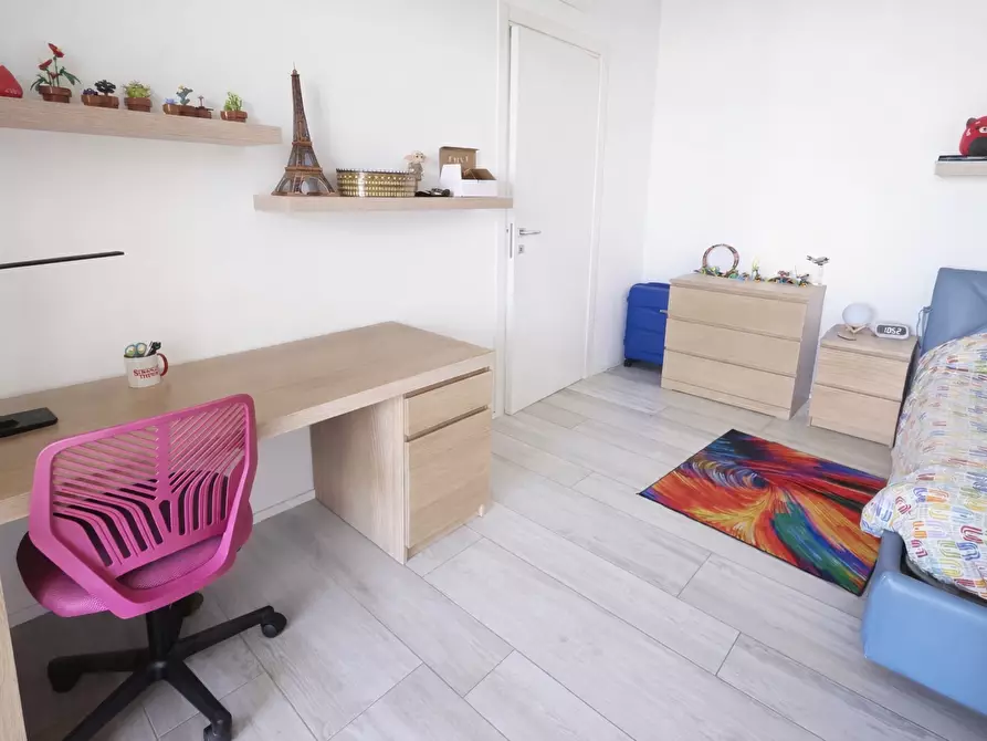 Immagine 17 di Trilocale in affitto  a Borgomanero