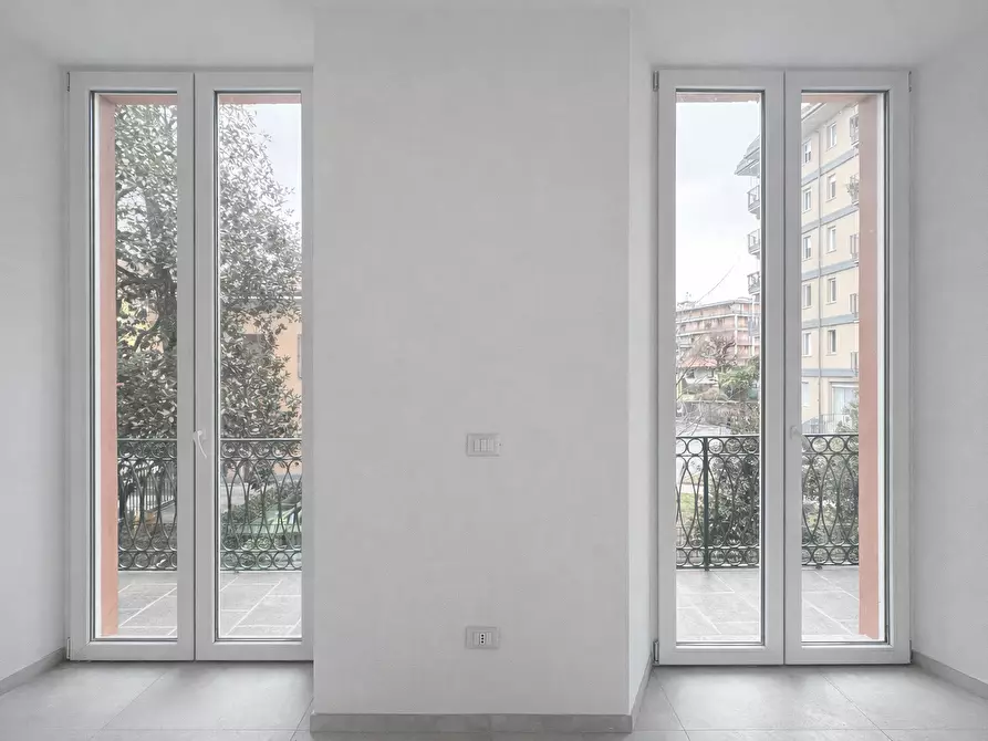 Immagine 4 di Quadrilocale in vendita  in Corso Liberazione 1 a Arona