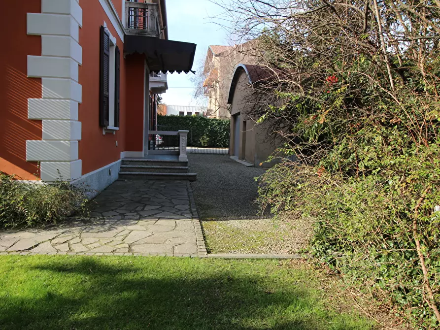 Immagine 57 di Trilocale in affitto  in Via XX Settembre 1 a Arona