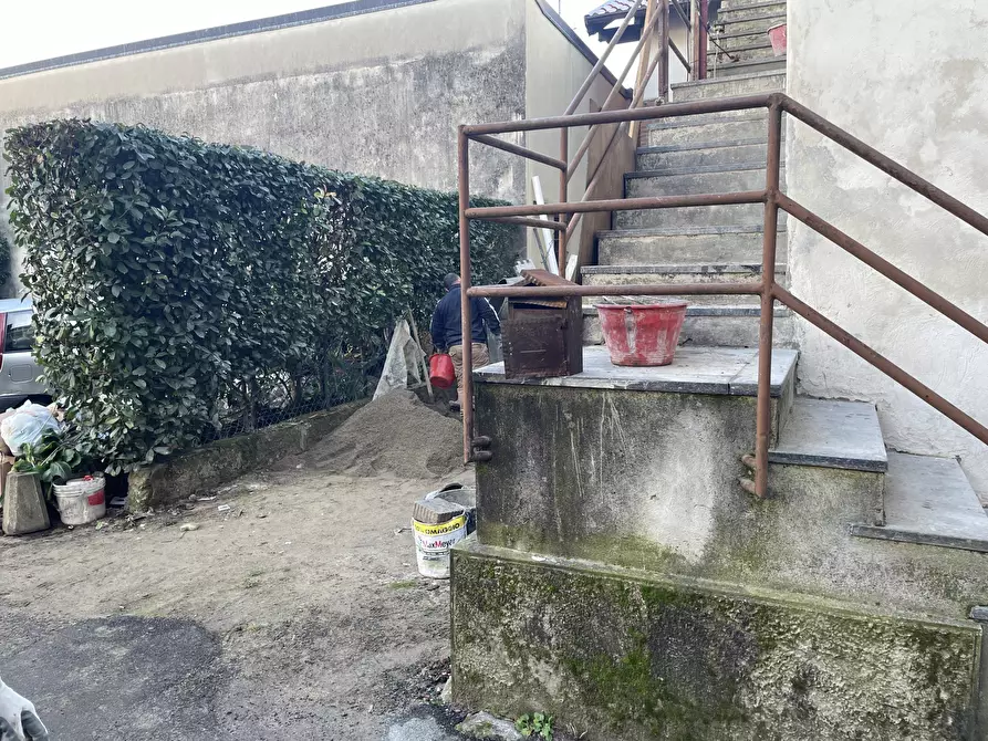 Immagine 17 di Bilocale in vendita  in Via Crosa 1 a Arona