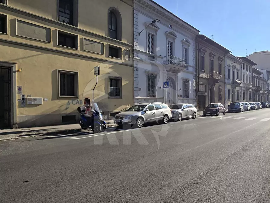 Immagine 3 di Garage in vendita  in Via Masaccio 176 a Firenze
