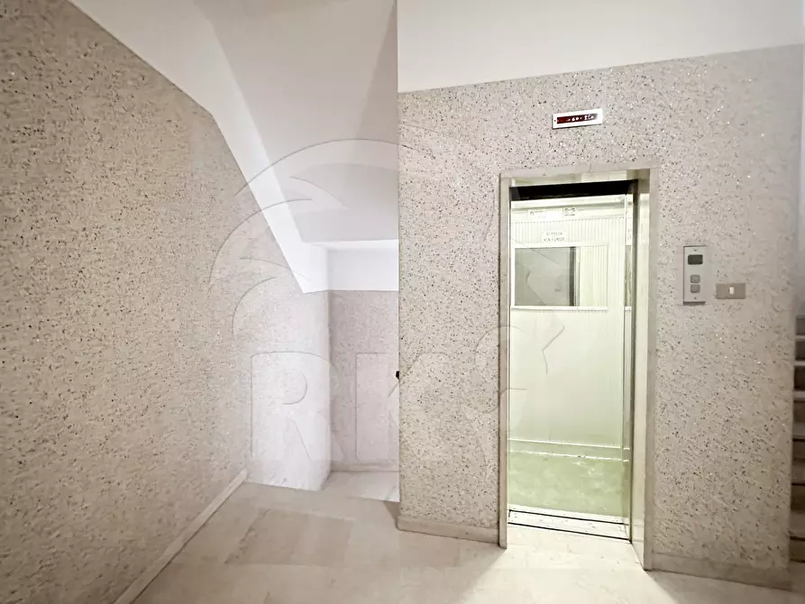 Immagine 10 di Ufficio in affitto  in Via Cesare Boldrini 22 a Bologna