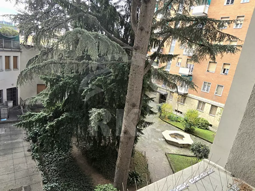 Immagine 17 di Trilocale in vendita  a Bologna