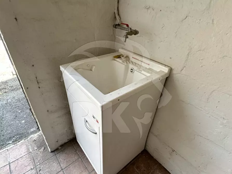 Immagine 5 di Garage in vendita  in Via Reggio Emilia 6 a Bologna