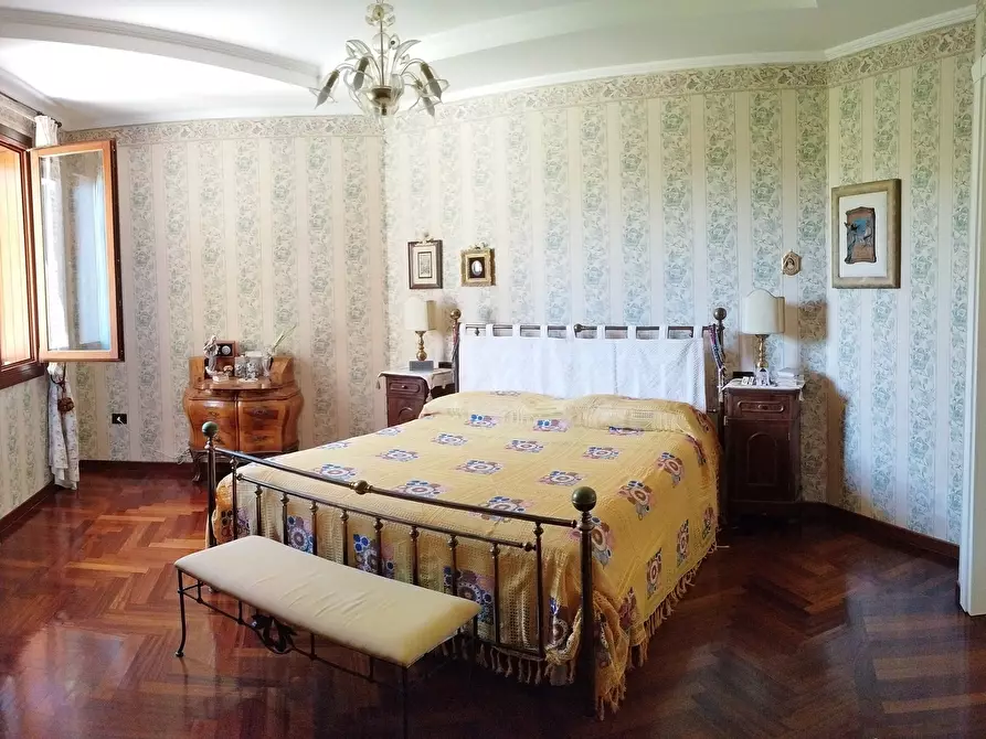 Immagine 22 di Villa in vendita  in Strada Tremmilia 143 a Siracusa