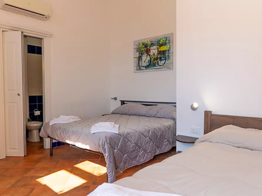 Immagine 68 di Villa in vendita  in Via Priamo 10 a Siracusa