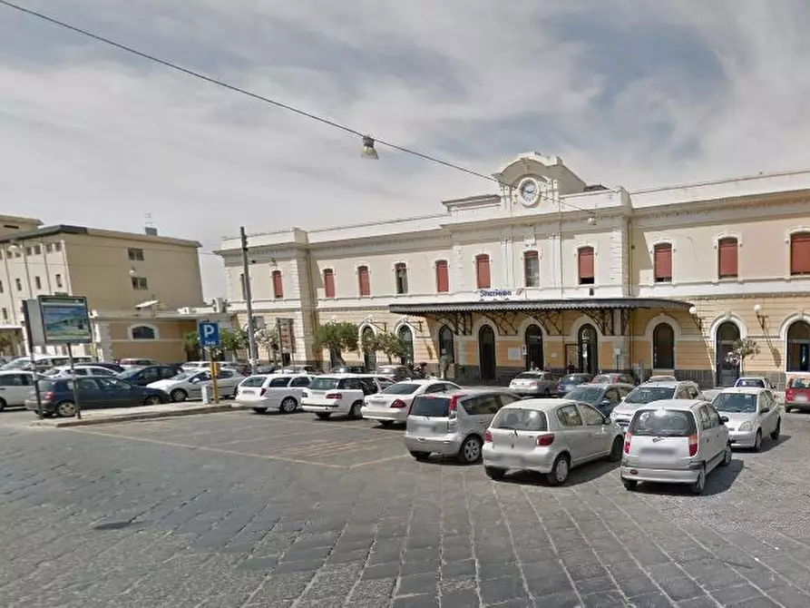 Immagine 3 di Terratetto in vendita  in Corso Umberto I 138 a Siracusa