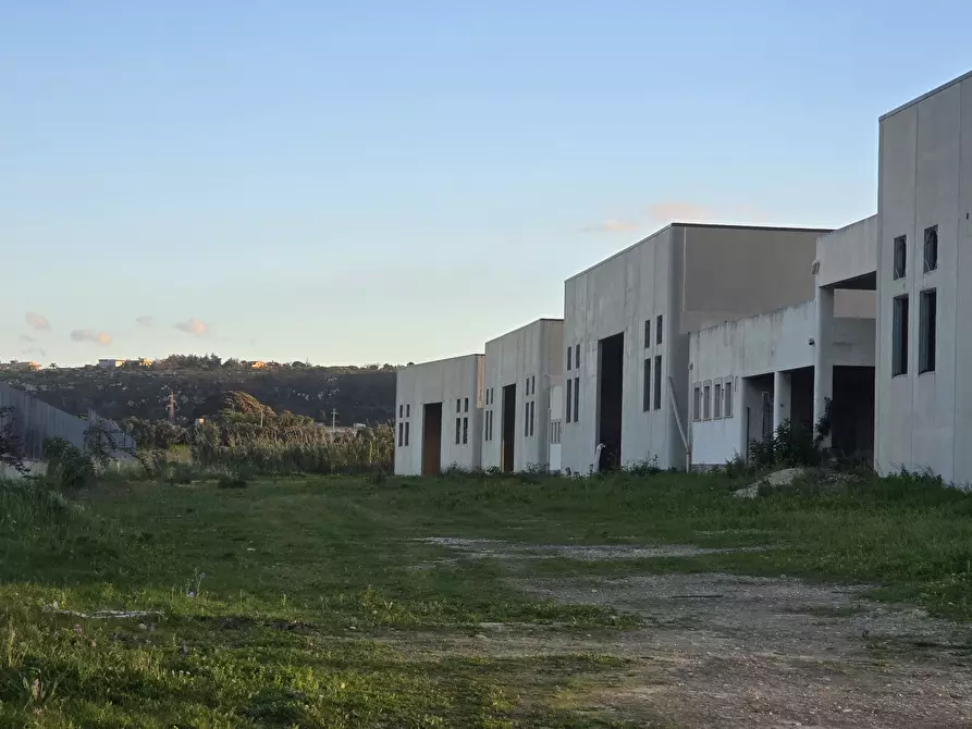 Immagine 16 di Capannone industriale in vendita  in Contrada Targia snc a Siracusa