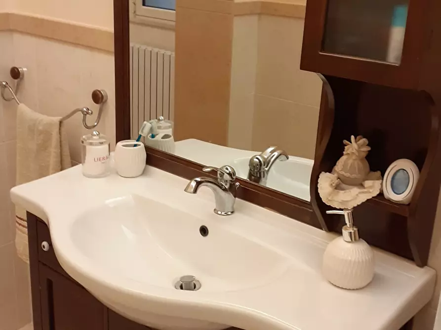 Immagine 17 di Casa indipendente in vendita  in Via Procida 9 a Canicattini Bagni