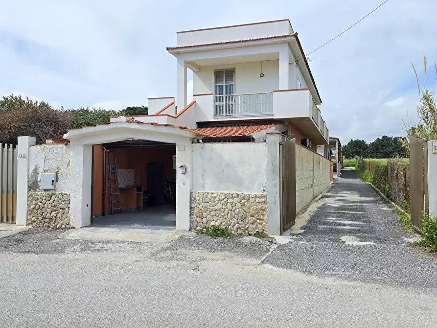 Immagine 35 di Appartamento in vendita  in Via Elsa Morante 142 a Avola