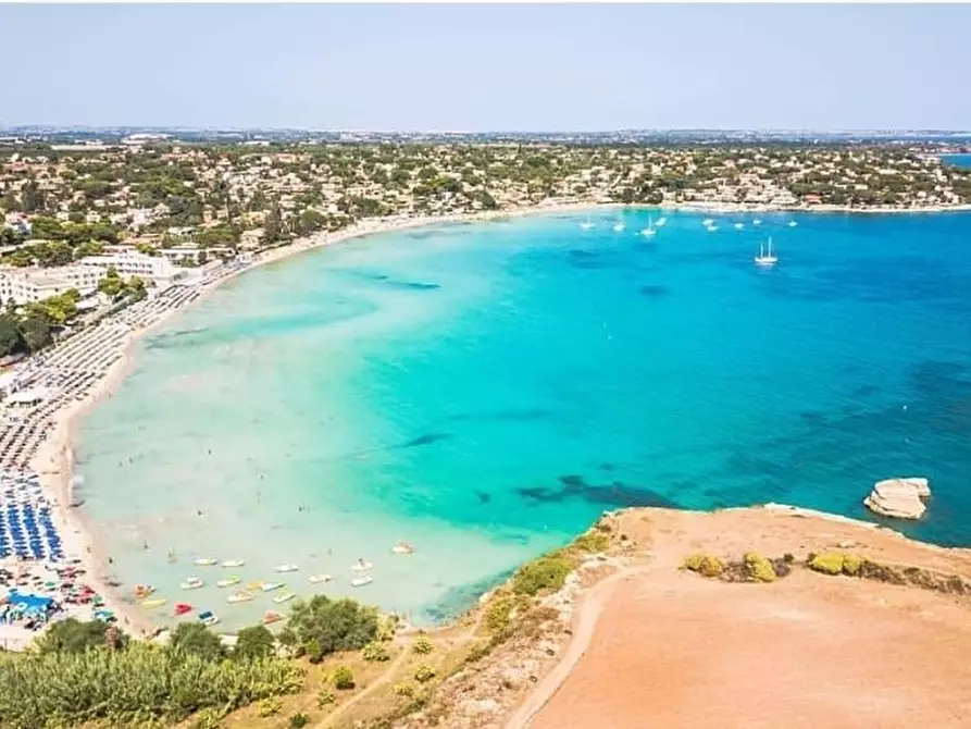 Immagine 3 di Terreno industriale in vendita  in Viale dei Lidi 301 a Siracusa