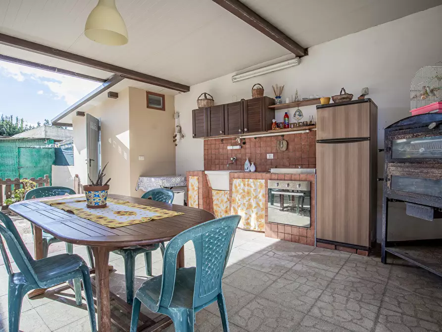 Immagine 27 di Villa in vendita  in VIA FILICUDI 34 a Siracusa