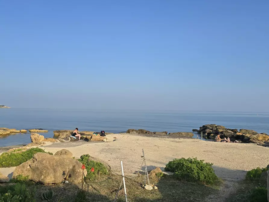 Immagine 5 di Villa in vendita  in Via Vasco de Gama a Siracusa