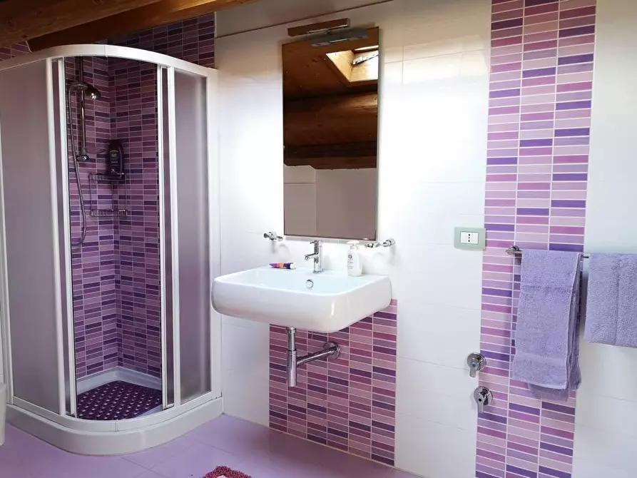 Immagine 31 di Villa in vendita  in Viale delle Rose 41 a Scicli