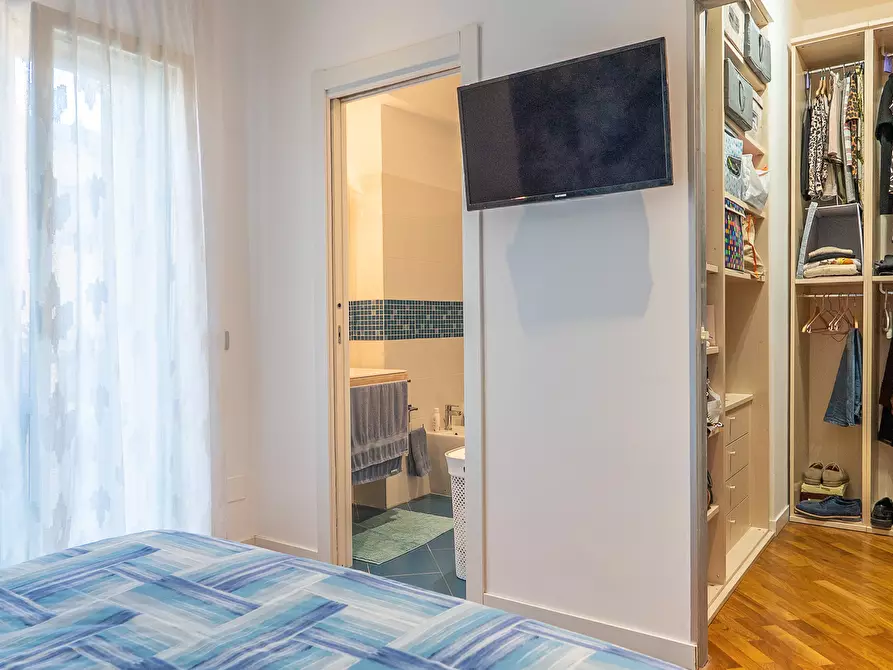 Immagine 20 di Appartamento in vendita  in Via Corsica 3 a Siracusa