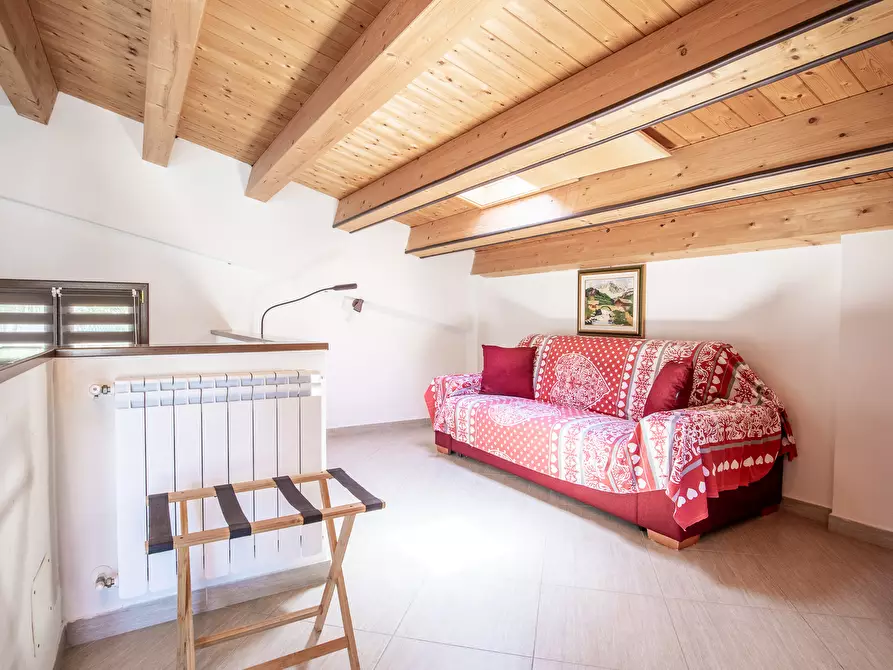 Immagine 32 di Villa in vendita  in Via Taormina 37 a Siracusa