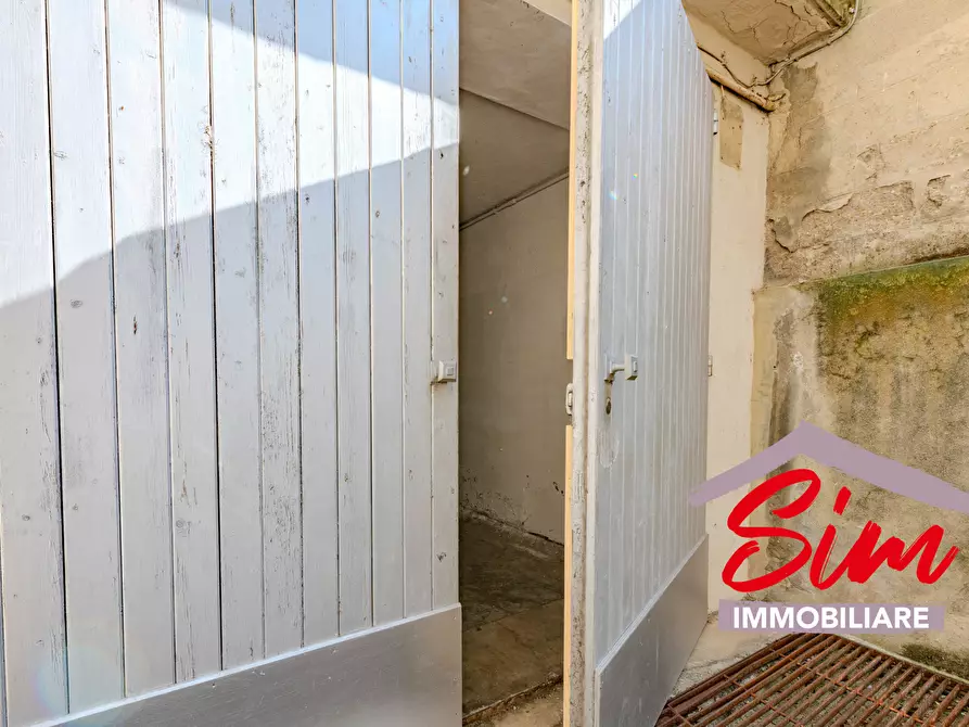 Immagine 4 di Magazzino in vendita  in VIA DON GIOVANNI GNIFETTI SNC a Novara