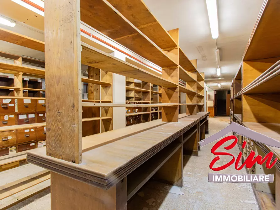 Immagine 17 di Locale commerciale in vendita  in Via Fratelli Rosselli sn a Novara