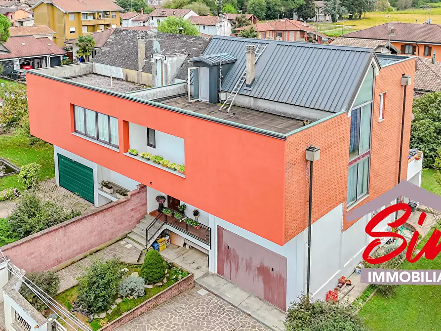 Immagine 2 di Villa in vendita  in Via Roncaglione snc a Casalino