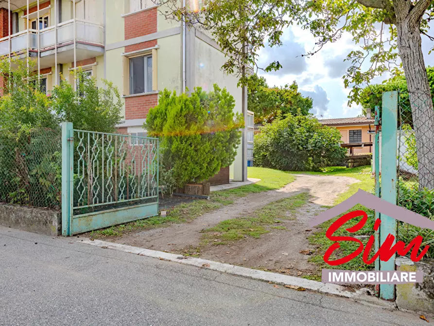 Immagine 34 di Quadrilocale in vendita  in Via cascine vignole snc a Casaleggio Novara