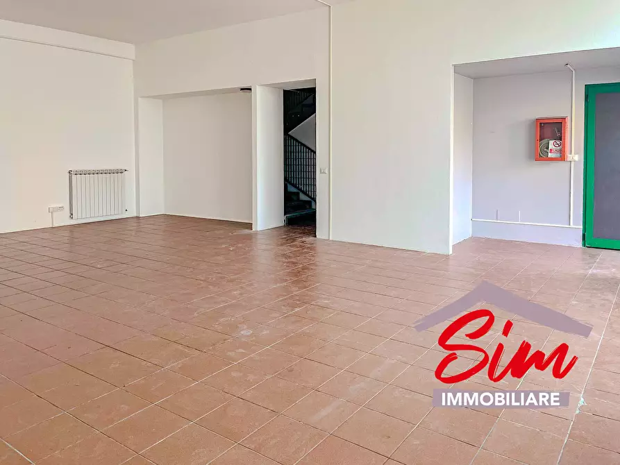 Immagine 9 di Locale commerciale in affitto  in via artigianato sn a Novara