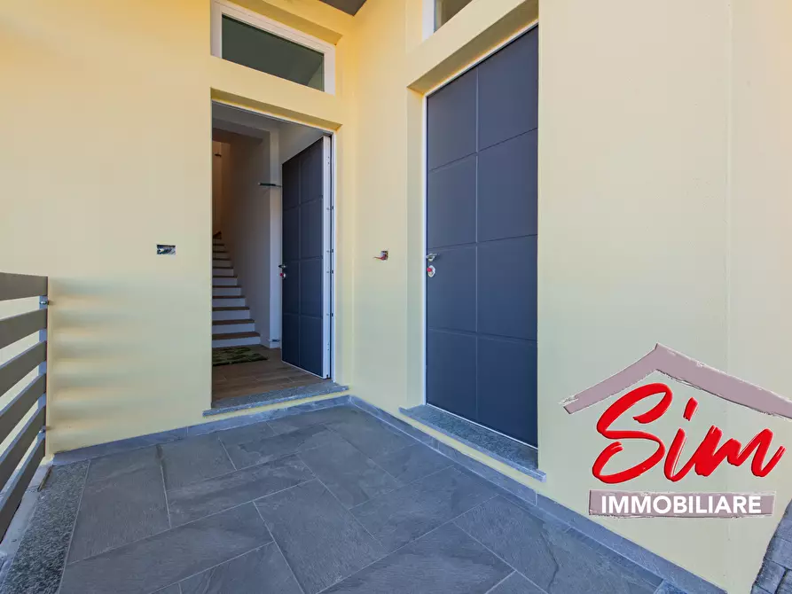 Immagine 12 di Villa in vendita  in Viale Roma sn a Casaleggio Novara