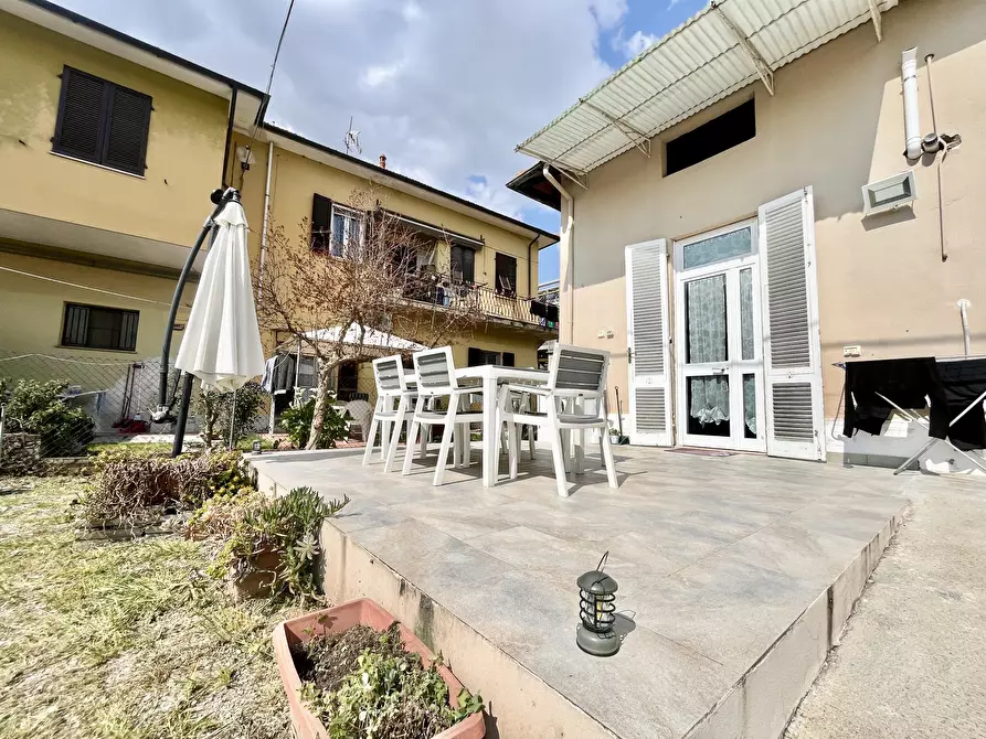 Immagine 21 di Villa in vendita  in Via Fabio Filzi a Pontedera