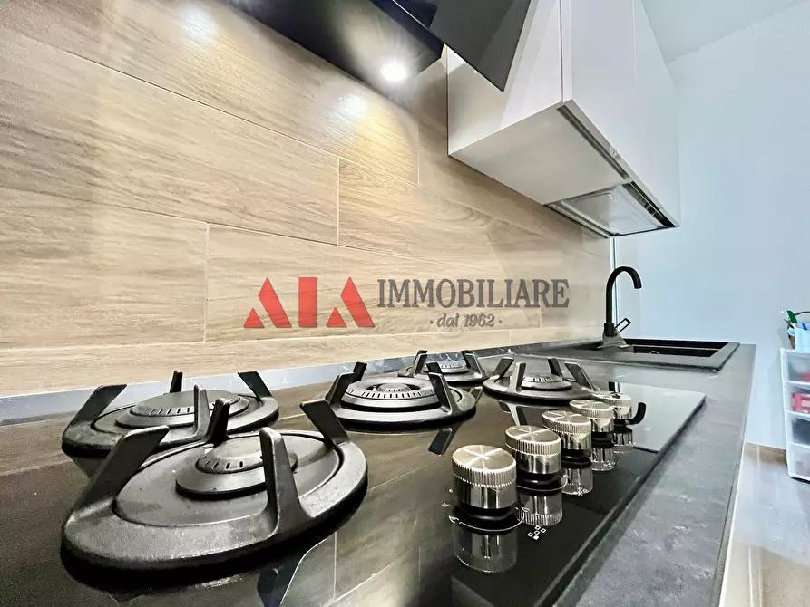 Immagine 15 di Pentalocale in vendita  in Via Indipendenza a Livorno