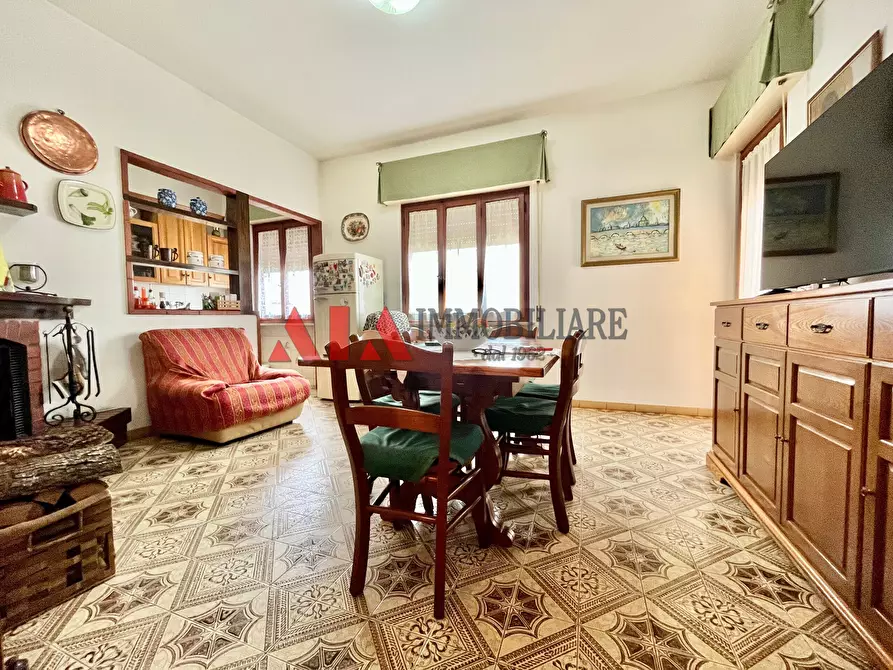 Immagine 5 di Villa in vendita  in Via Sarzanese Valdera a Buti