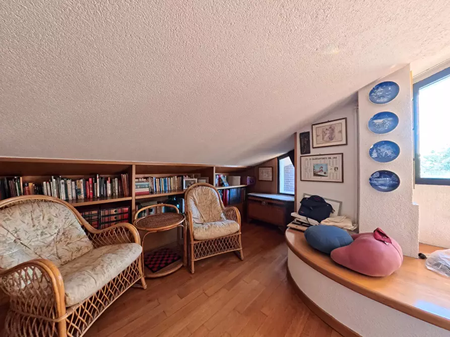 Immagine 17 di Pentalocale in vendita  in Via Alcide de Gasperi 43 a Pontedera