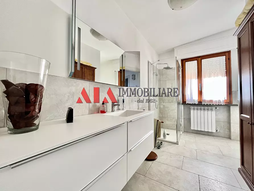 Immagine 27 di Attico in vendita  in Via Vittorio Veneto a Pontedera