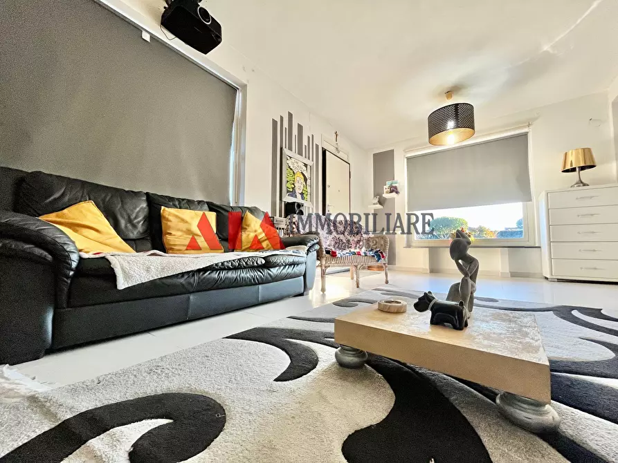 Immagine 5 di Villa in vendita  in Via delle Croci a Bientina