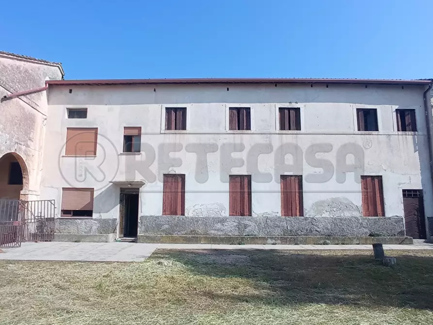 Immagine 4 di Rustico / casale in vendita  in Via Camatte 5 a Bolzano Vicentino