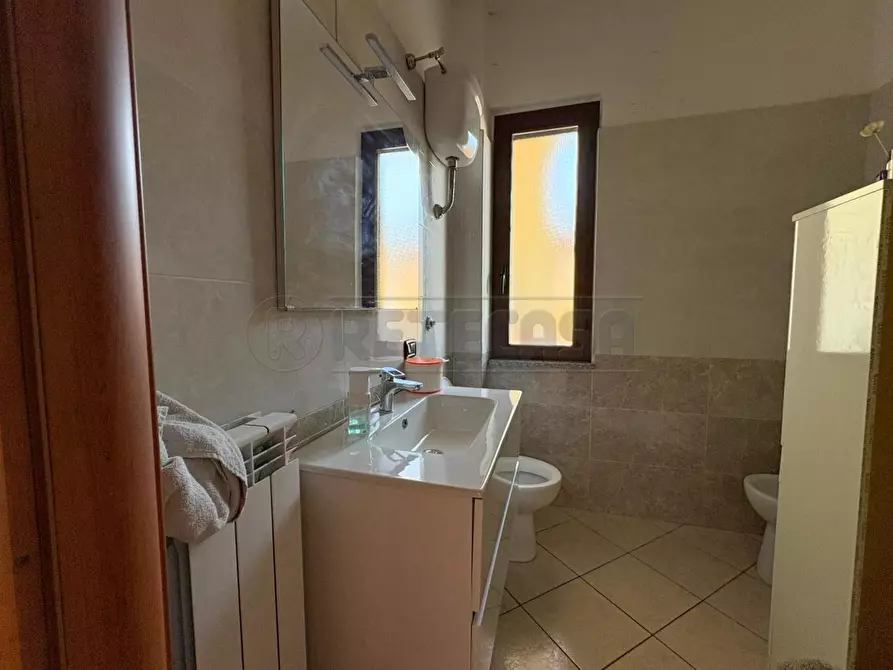 Immagine 11 di Trilocale in vendita  in Via Petrarca a Macerata Campania