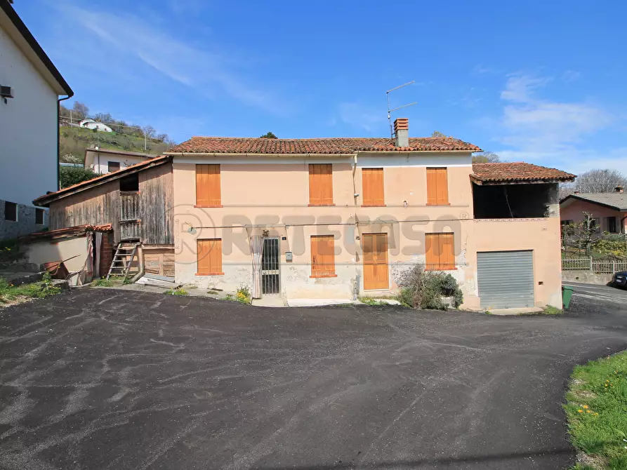 Immagine 3 di Rustico / casale in vendita  a Arzignano