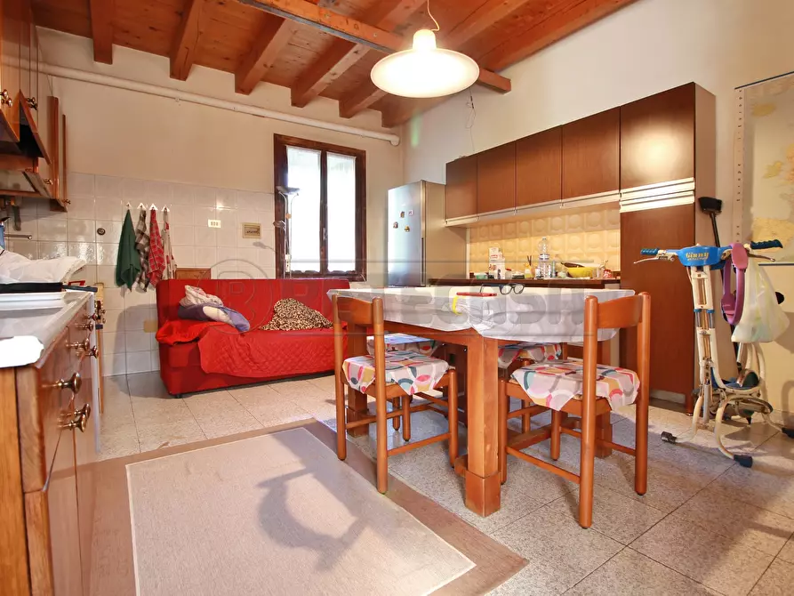 Immagine 3 di Casa semindipendente in vendita  in Via Marangoni 57 a Zermeghedo