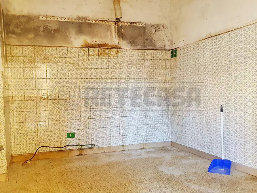 Immagine 7 di Bilocale in vendita  in Via Giuseppe Mazzini 228 a Viareggio