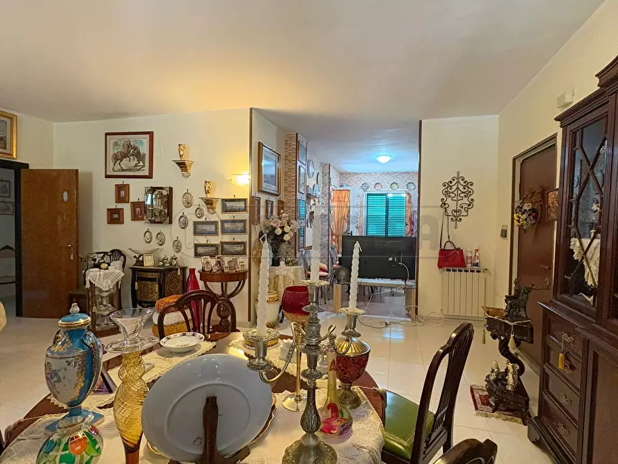 Immagine 26 di Pentalocale in vendita  in Via de Sanctis a Marcianise