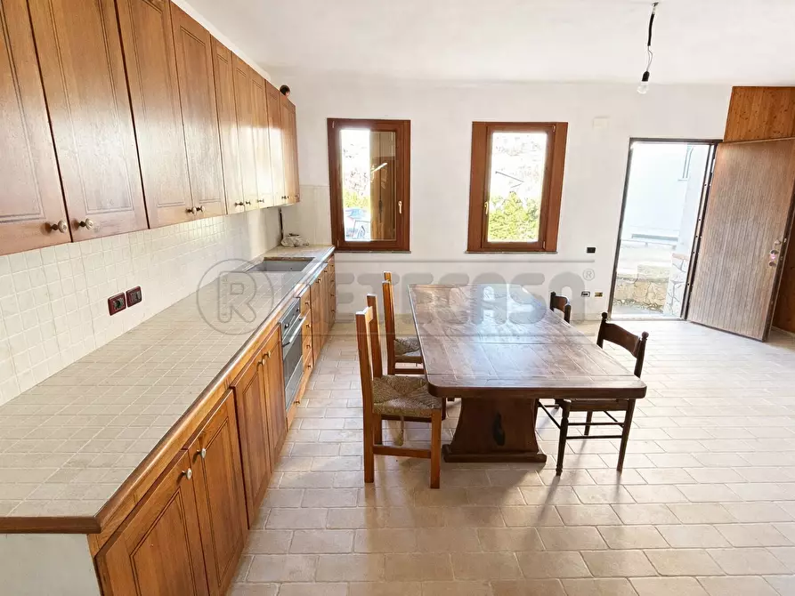 Immagine 7 di Casa semindipendente in vendita  in Via Dottor Domenico dal Lago 9 a Valdagno