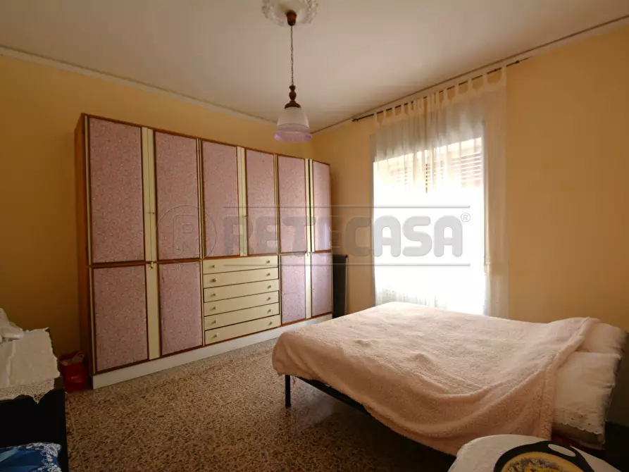 Immagine 18 di Appartamento in vendita  in Via Consolare Pompea 7 a Messina