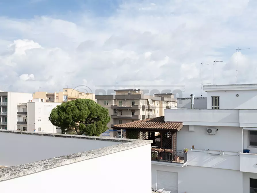 Immagine 46 di Bilocale in vendita  in Via II Giugno 7 a Nardo'