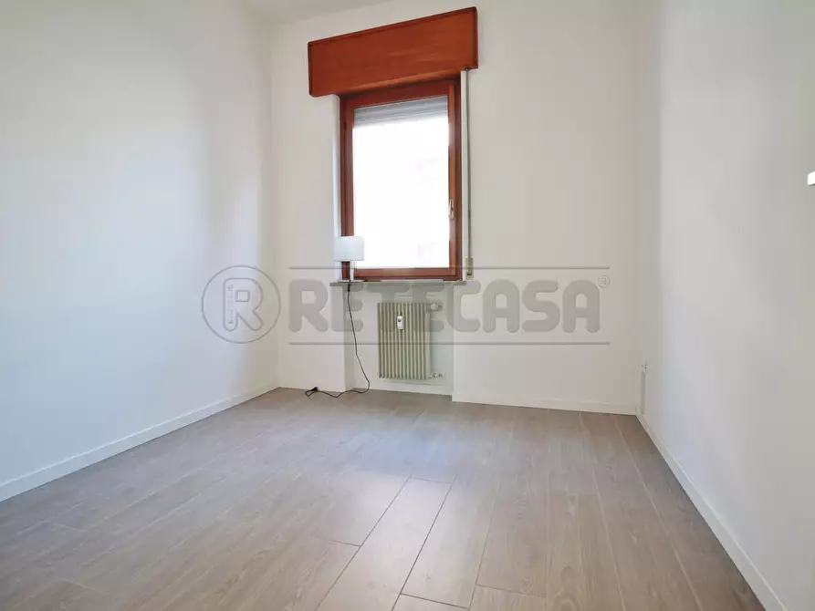 Immagine 14 di Trilocale in affitto  a Vicenza