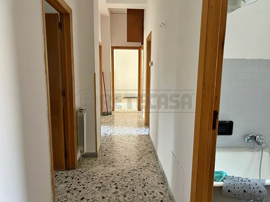 Immagine 9 di Quadrilocale in vendita  in Via Napoleone Colajanni 8 a Caltanissetta