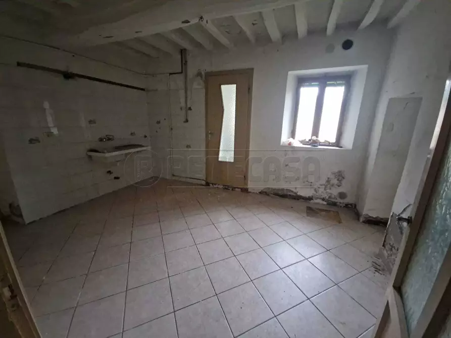 Immagine 5 di Villetta a schiera in vendita  in Via Amilcare Ponchielli a Castelverde