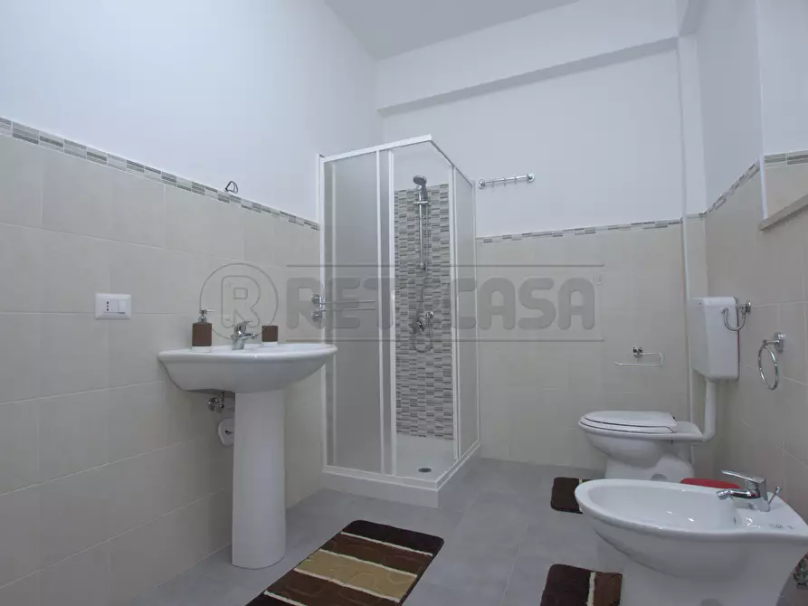 Immagine 7 di Quadrilocale in affitto  in Via Garibaldi 306 a Messina